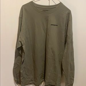 Patagonia long sleeve T-shirt